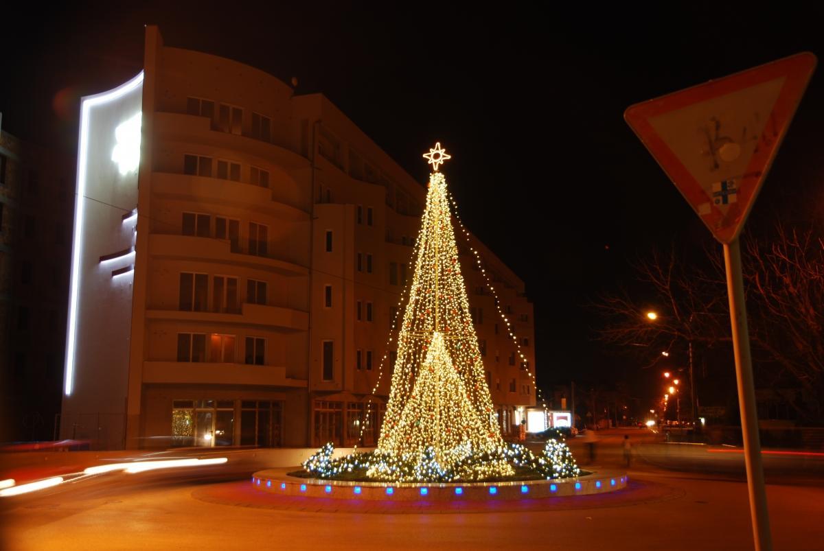 Holiday Wing Apartments Ягодина Екстериор снимка